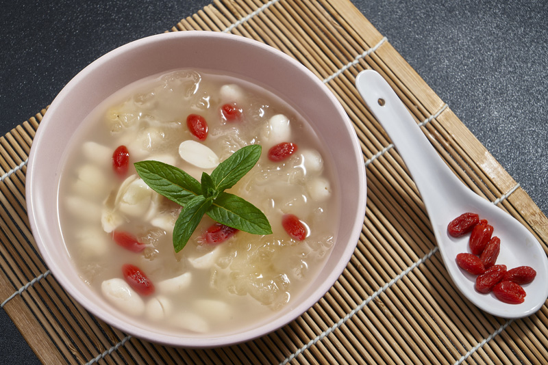 飲食調(diào)養(yǎng)，潤(rùn)肺生津